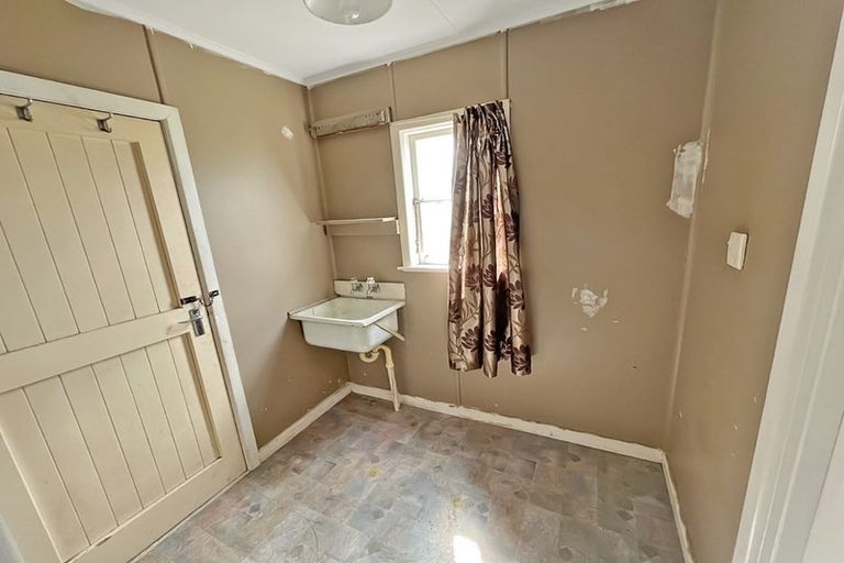 Photo of property in 1 Pilrig Place, Tokoroa, 3420