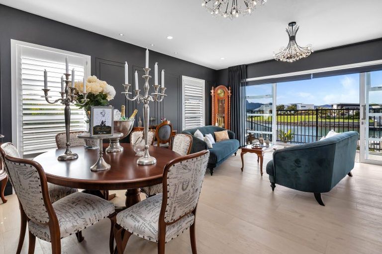 Photo of property in 13 Waitemata Drive, One Tree Point, 0118