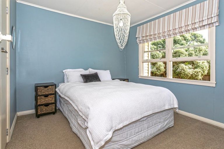 Photo of property in 215b Williamson Road, Whangamata, 3620