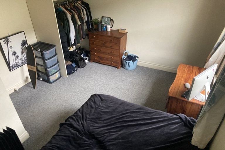 Photo of property in 77 Austin Street, Mount Victoria, Wellington, 6011