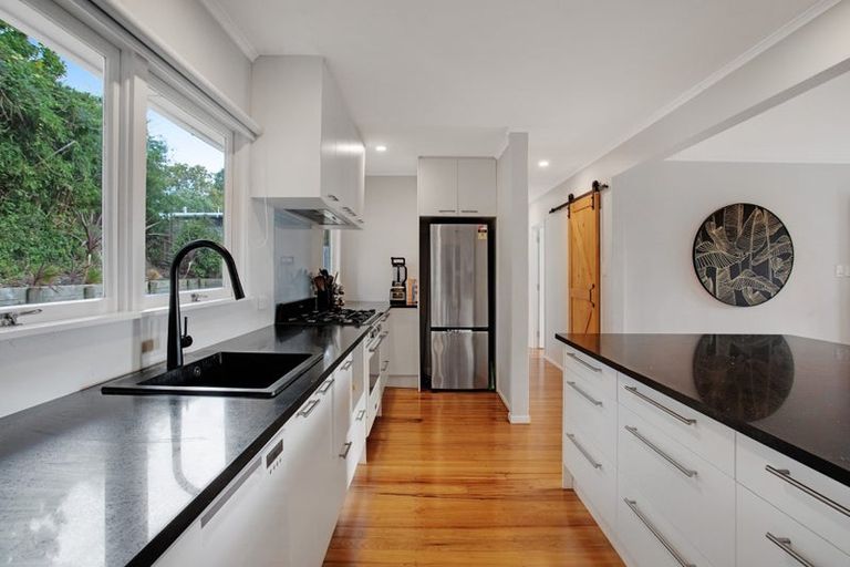 Photo of property in 2/64 Alton Avenue, Hillcrest, Auckland, 0627