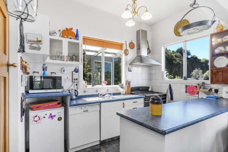 Photo of property in 117 Glen Road, The Glen, Dunedin, 9011