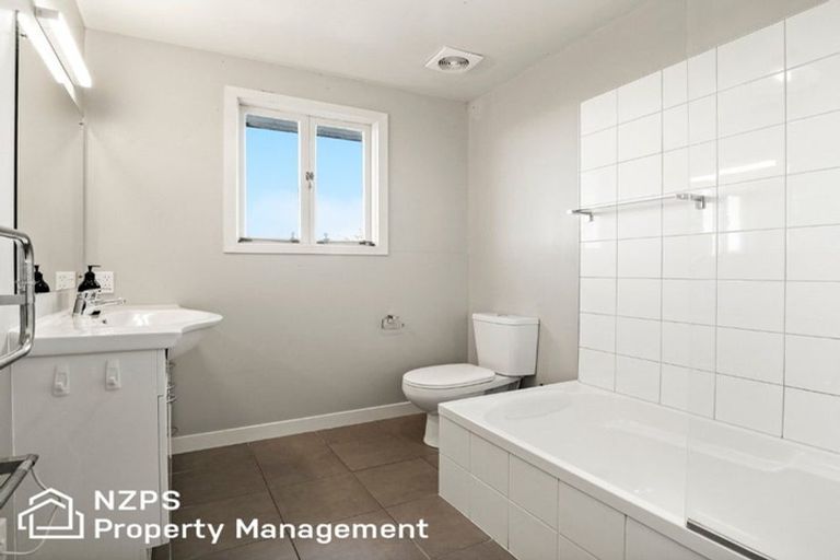 Photo of property in 39 Mooltan Street, Halfway Bush, Dunedin, 9010