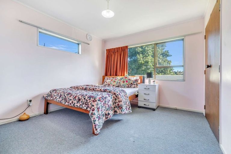 Photo of property in 11 Dunton Drive, Welcome Bay, Tauranga, 3112