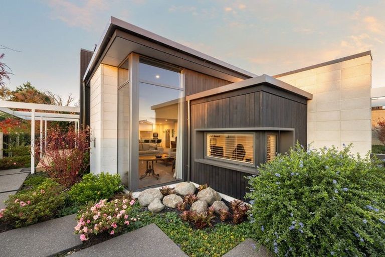 Photo of property in 90a Braid Road, St Andrews, Hamilton, 3200