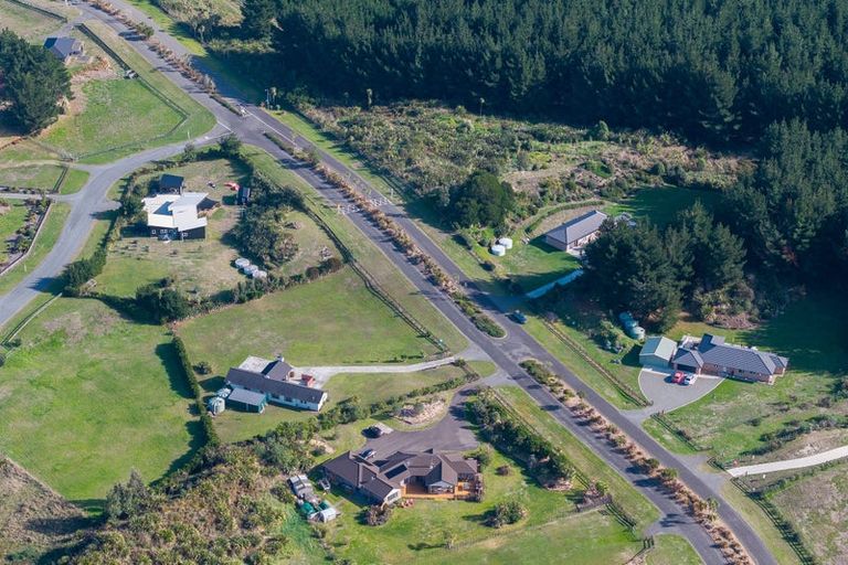 Photo of property in 66 Waitarere Rise Avenue, Waitarere, Levin, 5510