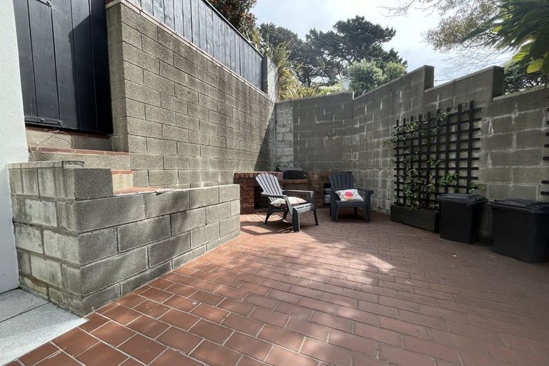 Photo of property in 39a Mantell Street, Seatoun, Wellington, 6022