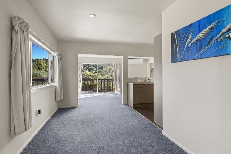 Photo of property in 43 Oxford Road, Lake Rotoma, Rotorua, 3074