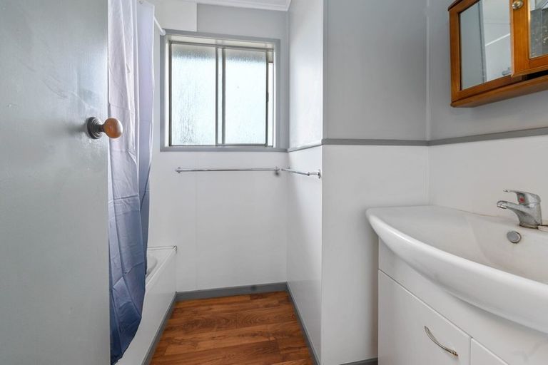 Photo of property in 16 Bay Grove, Pukehangi, Rotorua, 3015