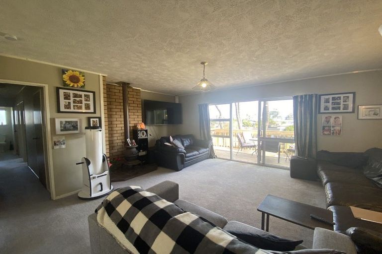 Photo of property in 29a Walbrook Road, Manly, Whangaparaoa, 0930