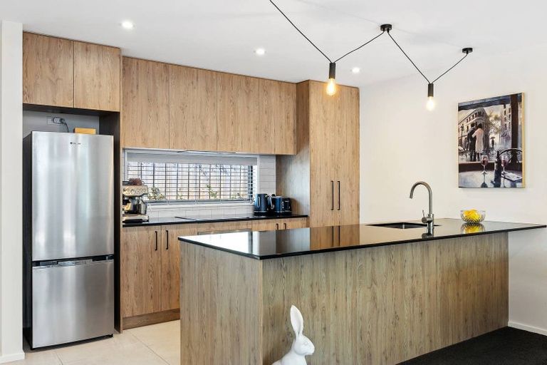 Photo of property in 4/10 Bishop Street, St Albans, Christchurch, 8014