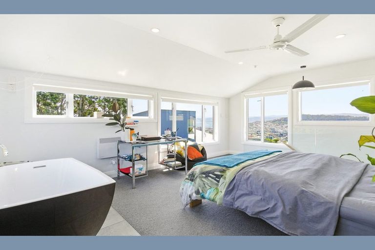 Photo of property in 44 Mortimer Terrace, Aro Valley, Wellington, 6021