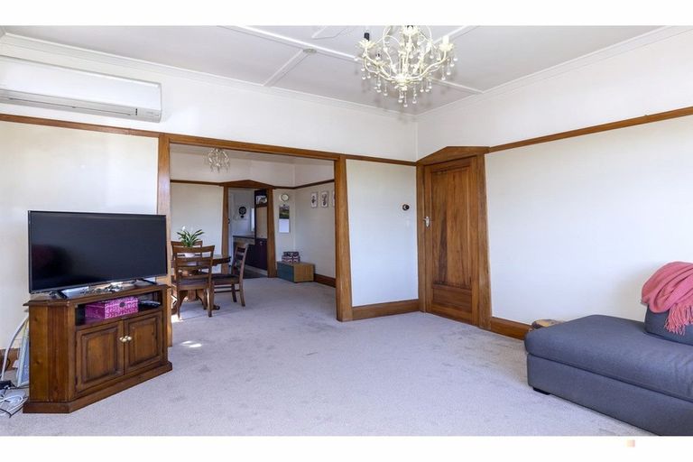 Photo of property in 44 Douglas Street, Highfield, Timaru, 7910