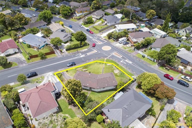 Photo of property in 61 Reynella Drive, Massey, Auckland, 0614