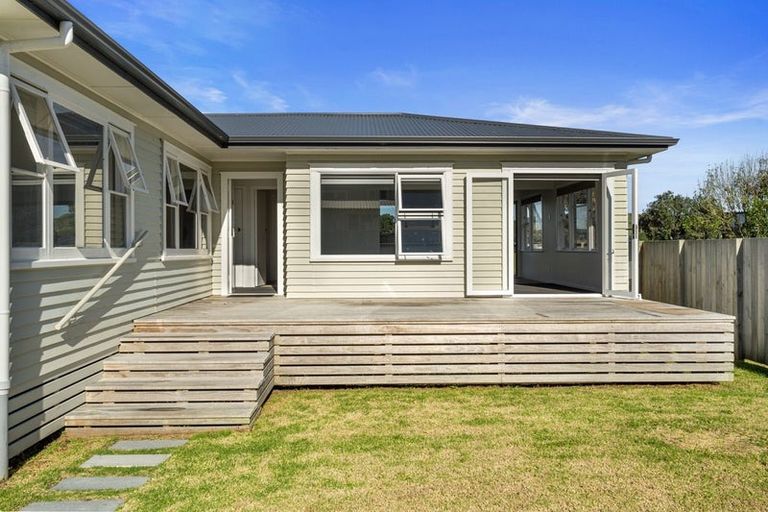 Photo of property in 870 Papamoa Beach Road, Papamoa Beach, Papamoa, 3118