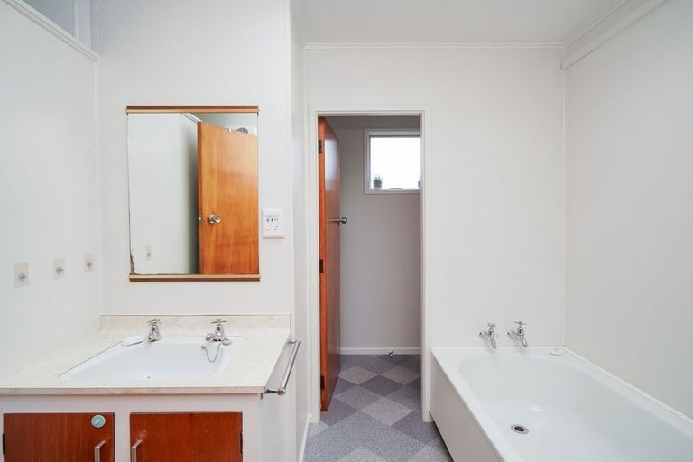 Photo of property in 90 Herriot Street, Richmond, Invercargill, 9810