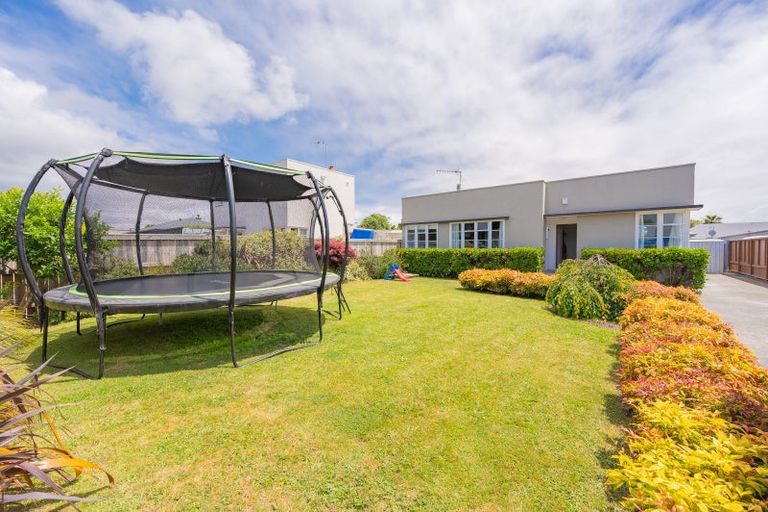Photo of property in 85 Latham Street, Marewa, Napier, 4110