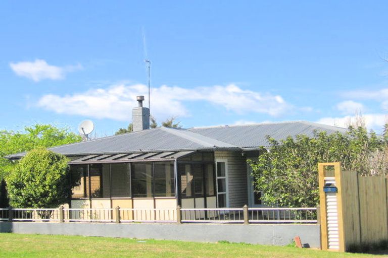 Photo of property in 75 Kingswood Road, Brookfield, Tauranga, 3110