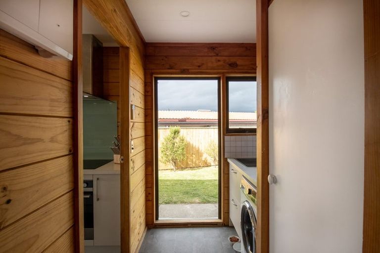 Photo of property in 65 Queens Road, Waikanae Beach, Waikanae, 5036