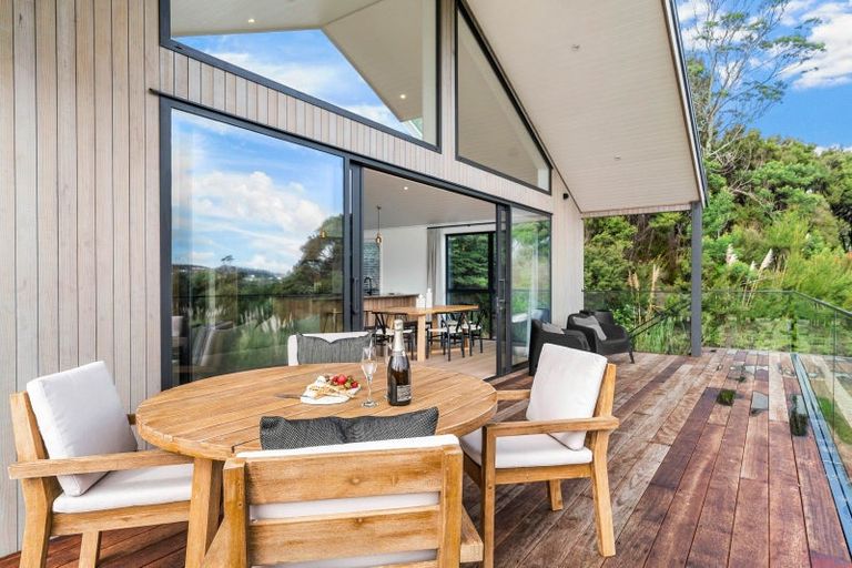 Photo of property in 52a Estuary Drive, Mangawhai Heads, Mangawhai, 0505