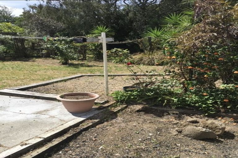 Photo of property in 45 Cuffs Road, Wainoni, Christchurch, 8061