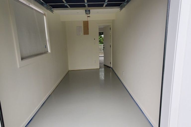 Photo of property in 8 Dallas Court, Miramar, Wellington, 6022