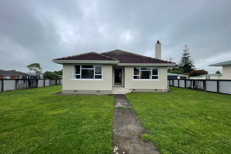 Photo of property in 118 Rata Street, Inglewood, 4330