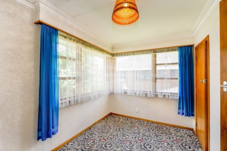 Photo of property in 64 Murray Street, Kew, Dunedin, 9012