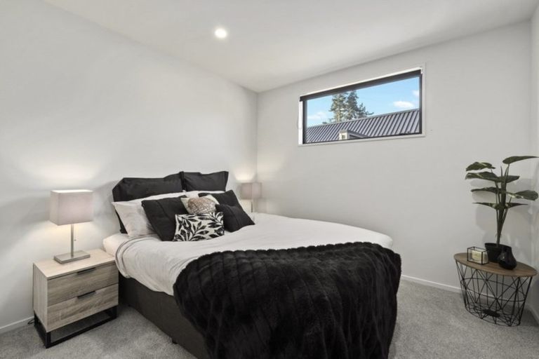 Photo of property in 22 Huxley Place, Lake Hayes, Queenstown, 9304