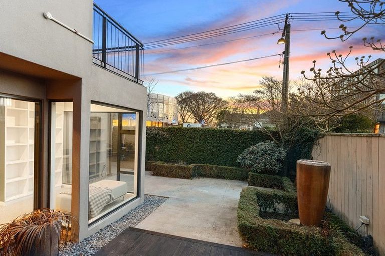 Photo of property in 1/56 Hewitts Road, Merivale, Christchurch, 8014