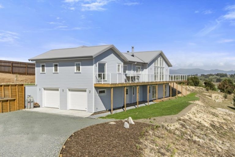 Photo of property in 22c Brooks View Heights, Tasman, Upper Moutere, 7173