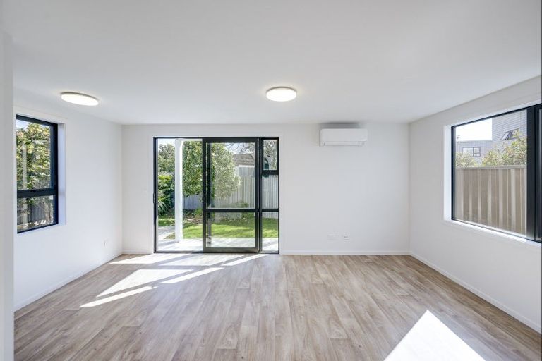 Photo of property in 1204a Norfolk Crescent, Mayfair, Hastings, 4122