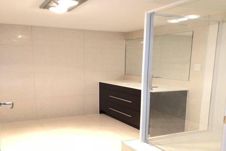 Photo of property in 20 Tristram Avenue, Forrest Hill, Auckland, 0620