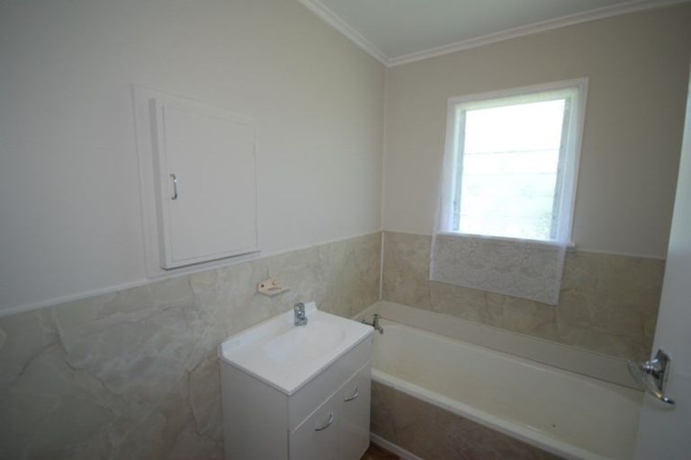 Photo of property in 191 Bairds Road, Otara, Auckland, 2023