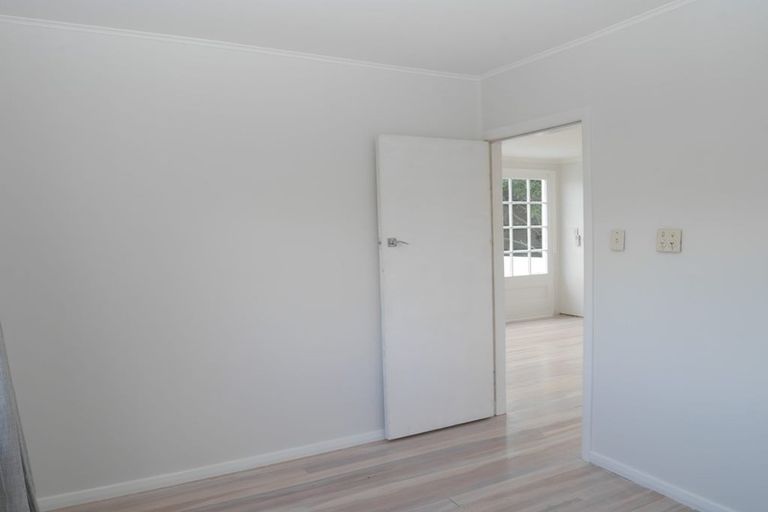 Photo of property in 5 Allen Road, Raumati Beach, Paraparaumu, 5032