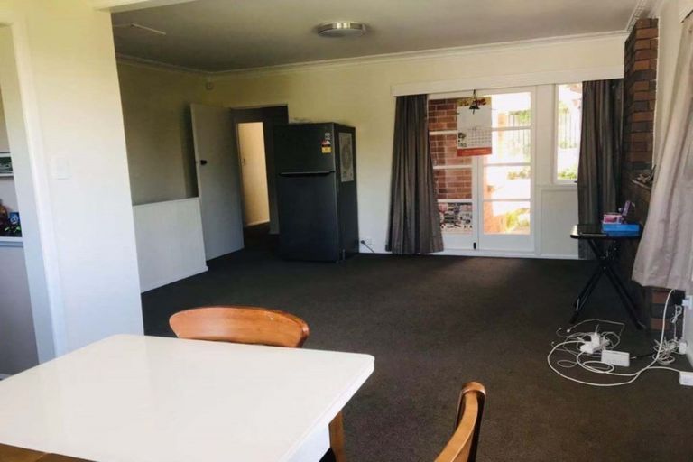 Photo of property in 2/306 Beach Road, Campbells Bay, Auckland, 0630