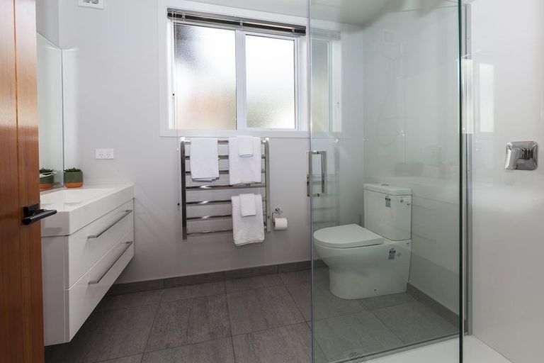 Photo of property in 138 Papanui Road, Merivale, Christchurch, 8014