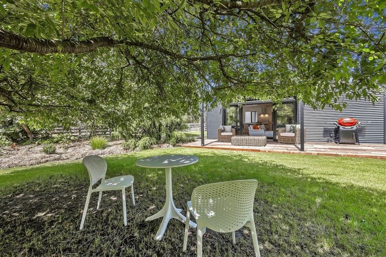 Photo of property in 300 Two Chain Road, Burnham, Christchurch, 7677