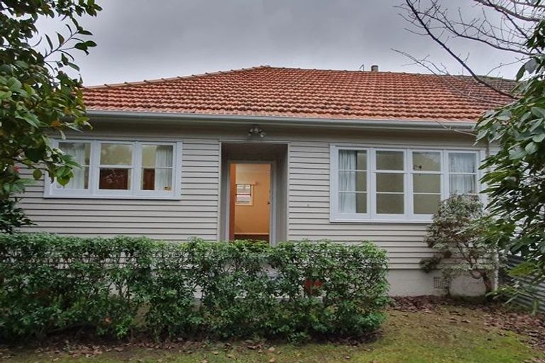 Photo of property in 31 Parata Street, Hokowhitu, Palmerston North, 4410