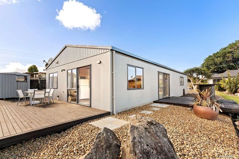 Photo of property in 63 Paparata Road, Bombay, 2675