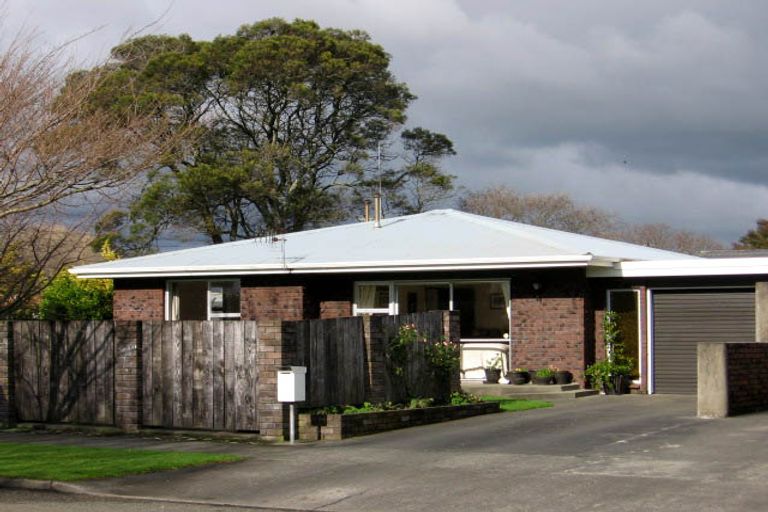 Photo of property in 72 Carter Crescent, Awapuni, Palmerston North, 4412