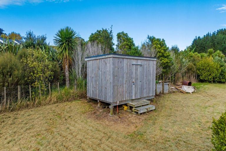 Photo of property in 1197 Pakiri Road, Tomarata, Wellsford, 0972