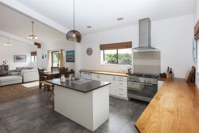 Photo of property in 967 Harewood Road, Eyrewell, Rangiora, 7476