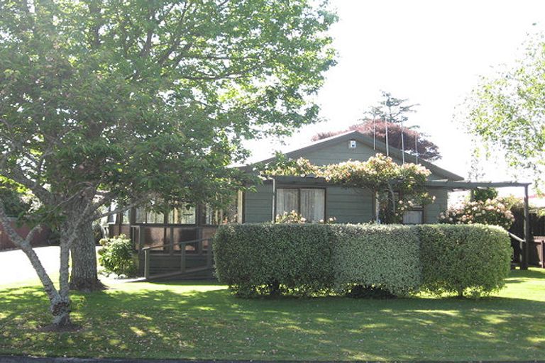 Photo of property in 4 Vennell Street, Leamington, Cambridge, 3432