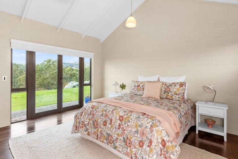 Photo of property in 49 Lane Road, Havelock North, 4130