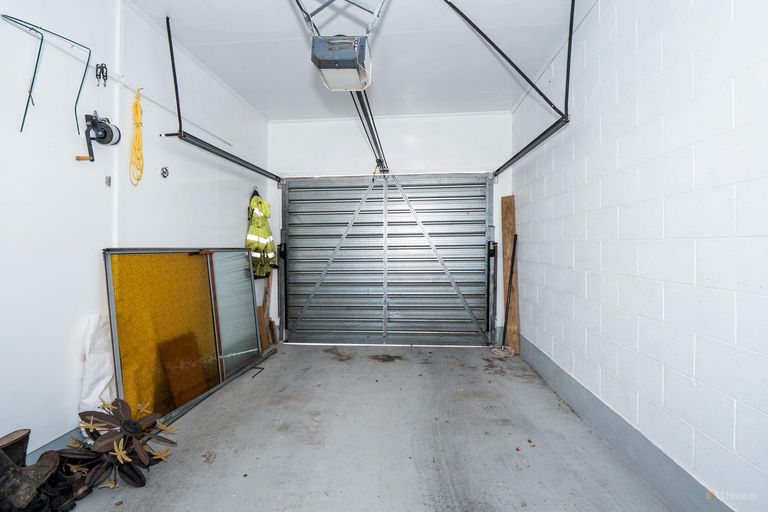 Photo of property in 25b Leonard Street, Waimate, 7924