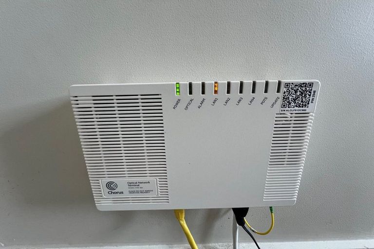 Photo of property in 68 Beach Road, Mellons Bay, Auckland, 2014