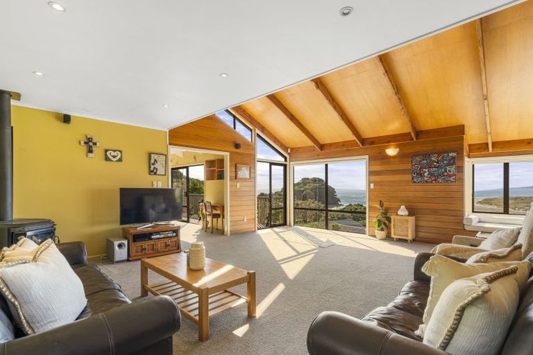 Photo of property in 123 Wintle Street, Mangawhai Heads, Mangawhai, 0505