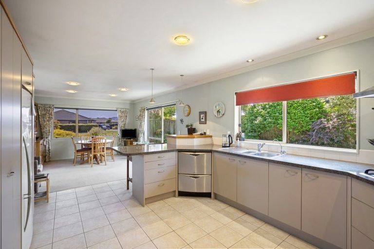 Photo of property in 66 Awatea Avenue, Paraparaumu, 5032