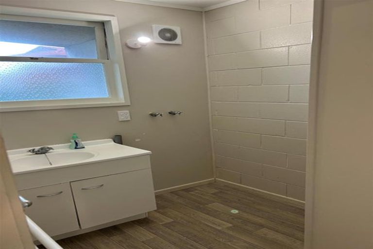 Photo of property in 2/243a St George Street, Papatoetoe, Auckland, 2025